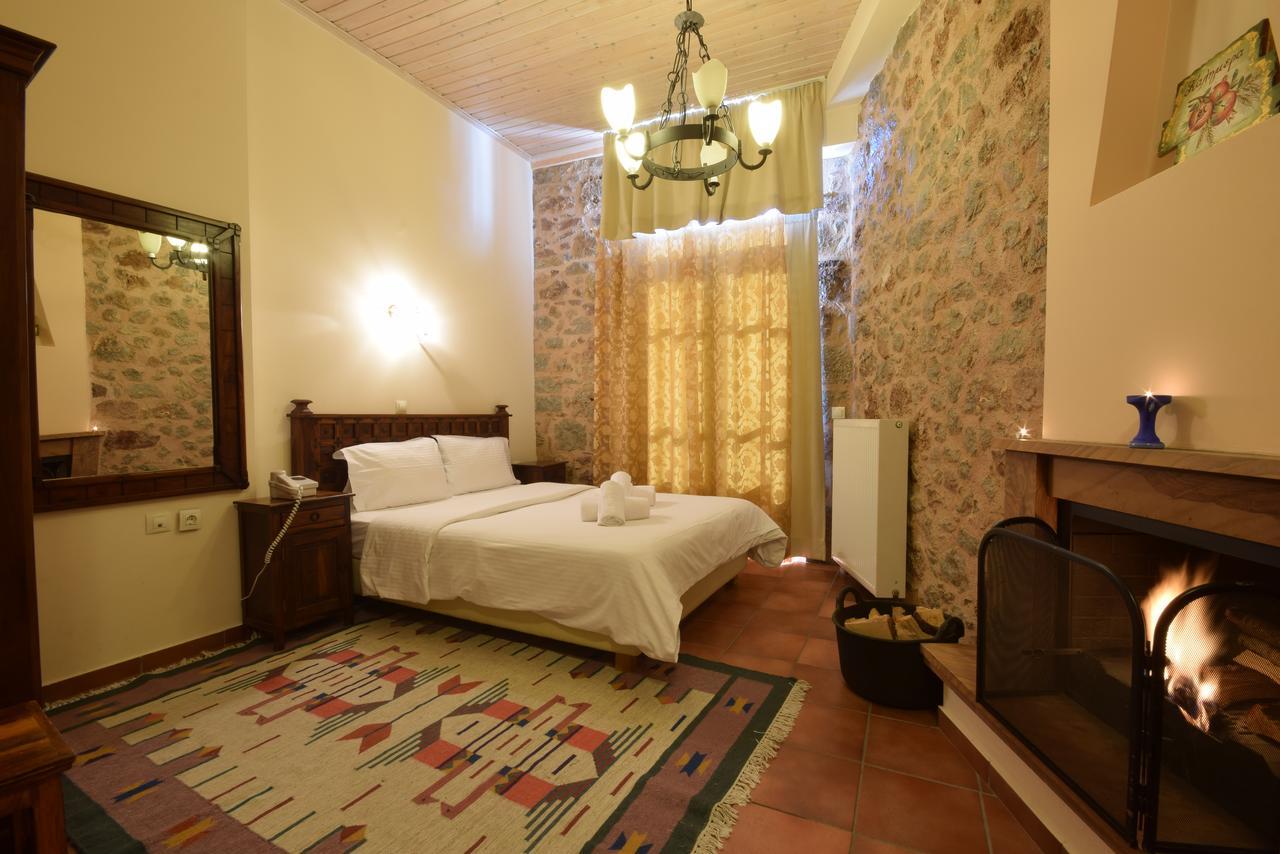 Hotel Parnassos Arachova Esterno foto