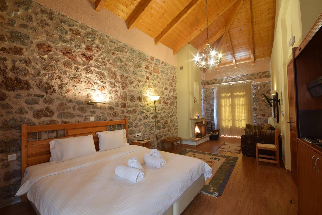 Hotel Parnassos Arachova Esterno foto